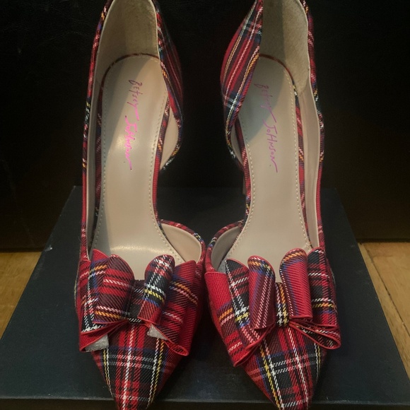 Bet set Johnson Red Plaid Pumps sz 10 - Picture 1 of 7